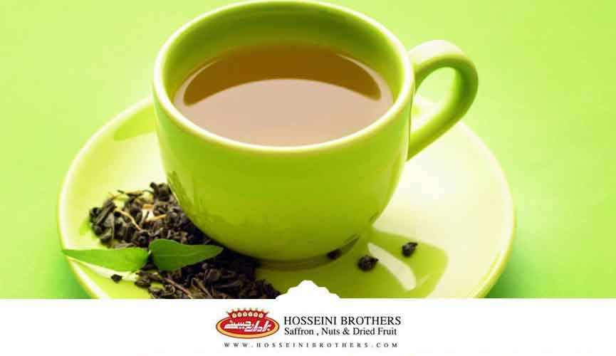 فنجان و نعلبکی چای سبز