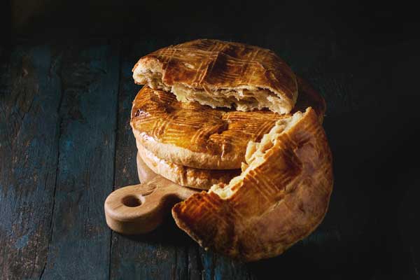 طرز تهیه نان گاتا خوشمزه
